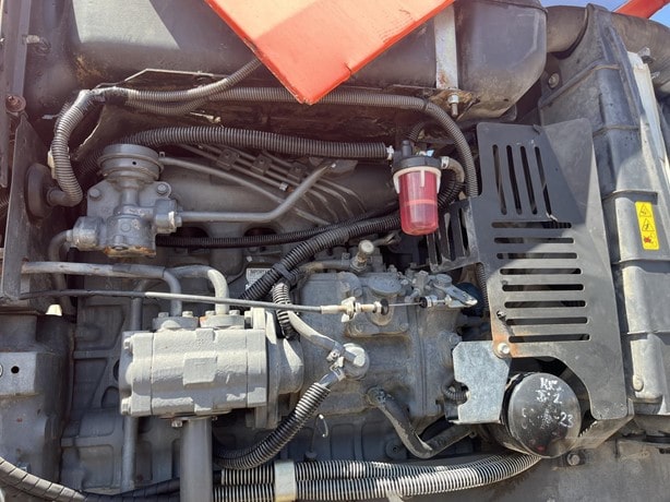 2011 Kubota M5640SU Tractor - Wheel for sale — view 2