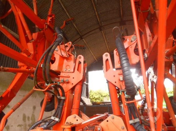 2007 Kuhn Hay - Rake for sale — view 3