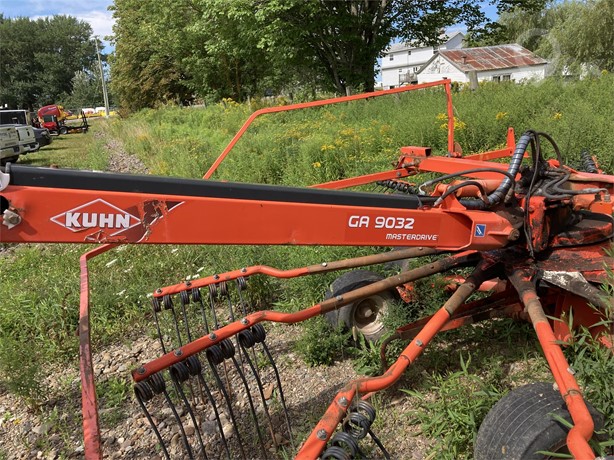 Kuhn GA9032 Hay - Rake for sale