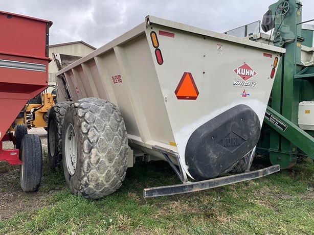 2015 Kuhn Knight SLC150 Manure - Spreader for sale — view 4