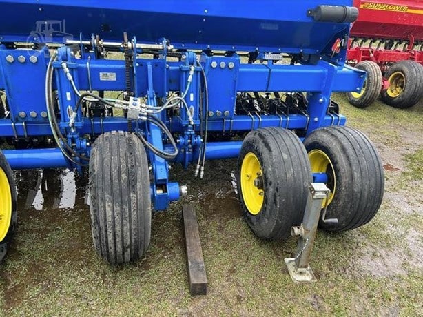 2013 Landoll 5211-15 Planting - Grain Drill for sale — view 2