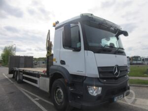 2018 Mercedes-Benz Beavertail Truck for sale