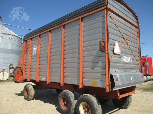 Meyer Harvest - Forage Wagon for sale — view 2