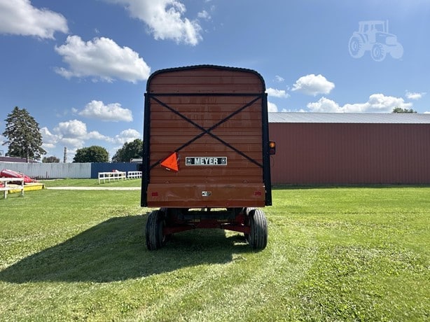 1998 Meyer Harvest - Forage Wagon for sale — view 5