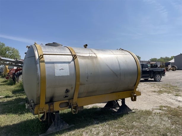 1994 Mid-State Tank Tender - Liquid for sale — view 3