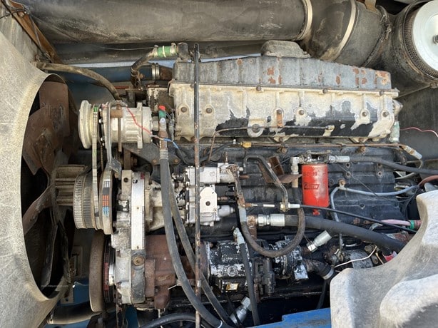 1995 New Holland Tractor - Wheel for sale — view 2