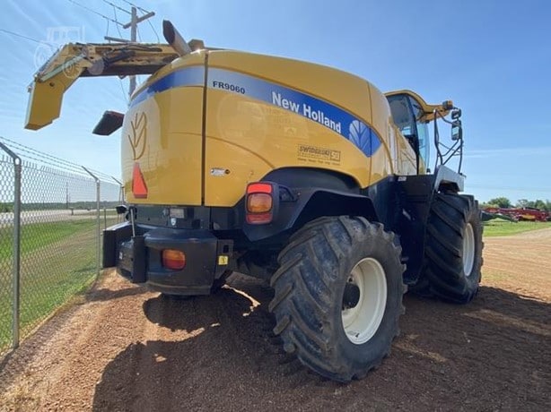 2012 New Holland Harvester - Forage for sale — view 2
