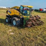 2010 New Holland FR9080 Harvester - Forage for sale — view 2
