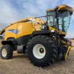 2010 New Holland FR9080 Harvester - Forage for sale — view 3