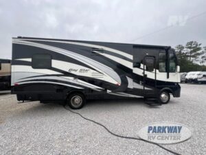 2017 Newmar Bay 2812 Class A - Gas Motorhome for sale