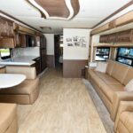 2021 Newmar KOUNTRY STAR 3412 Class A - Diesel Motorhome for sale — view 3