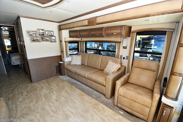2021 Newmar KOUNTRY STAR 3412 Class A - Diesel Motorhome for sale — view 4
