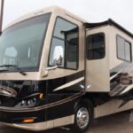 2013 Newmar VENTANA 3433 Class A - Diesel Motorhome for sale — view 3