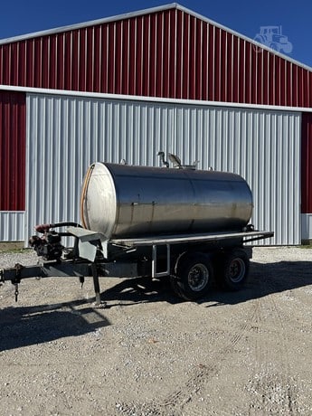 1980 Progress Industries Tender - Liquid for sale