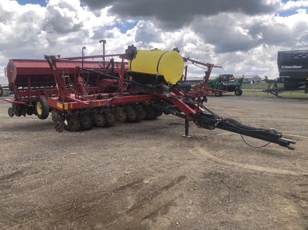 2003 Sunflower 9413-15 Planting - Grain Drill for sale — view 3