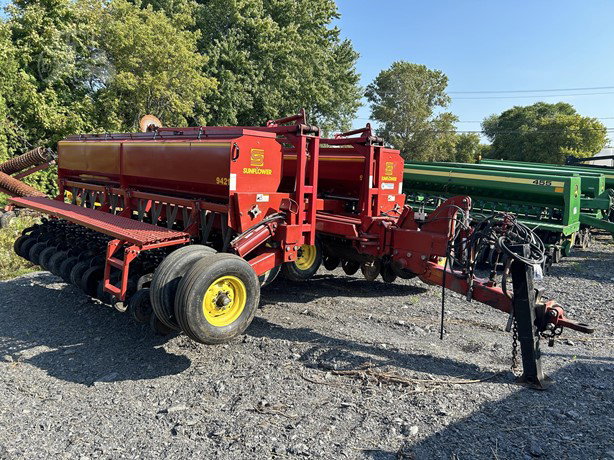 Sunflower 943 LGP Planting - Grain Drill for sale