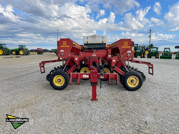 2000 Sunflower 9435-40 Planting - Grain Drill for sale — view 2