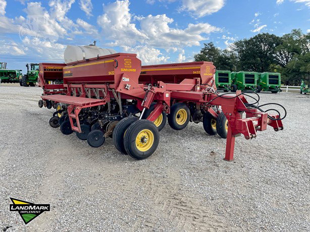 2000 Sunflower 9435-40 Planting - Grain Drill for sale — view 3