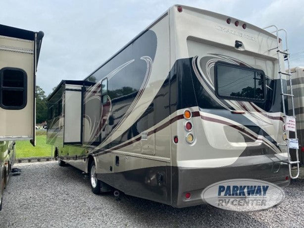 2013 Thor Class A - Gas Motorhome for sale — view 4