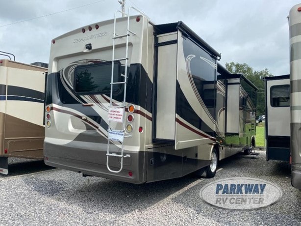2013 Thor Class A - Gas Motorhome for sale — view 5