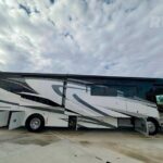 2015 Tiffin Allegro Bus 40TSP Class A - Diesel Motorhome for sale — view 3