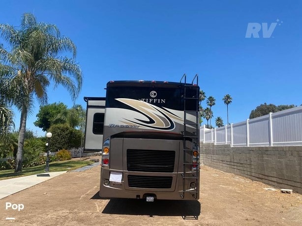 2018 Tiffin Allegro Bus 32IP Class A - Diesel Motorhome for sale — view 4