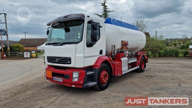 2008 Volvo Tanker Truck - Fuel for sale — view 4