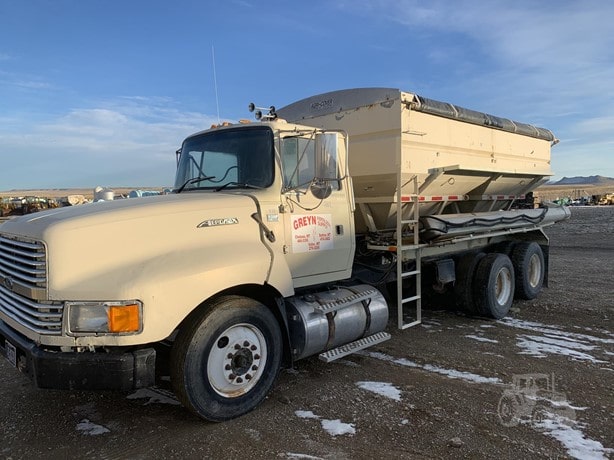 1995 Willmar Sideshooter 16 Tender - Dry for sale