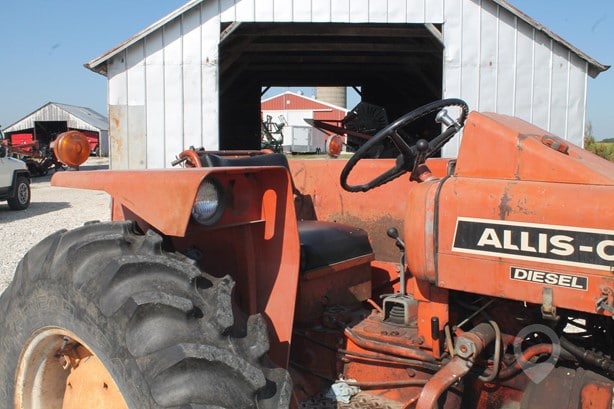 Allis-Chalmers Tractor - Wheel for sale — view 2