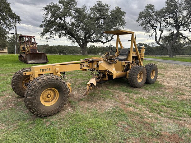 Basic 701A Motor Grader for sale