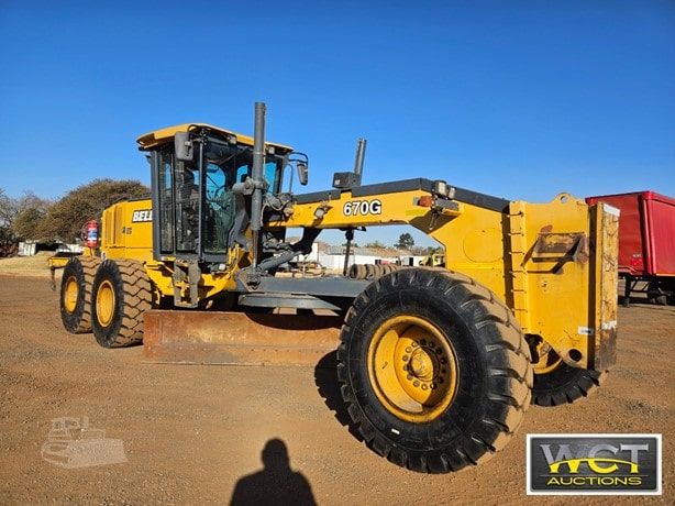 2019 Bell 670G LC Road - Motor Grader for sale