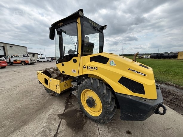 2023 Bomag Road - Compactor Padfoot for sale — view 4