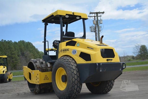 2019 Bomag Road - Compactor Padfoot for sale — view 2