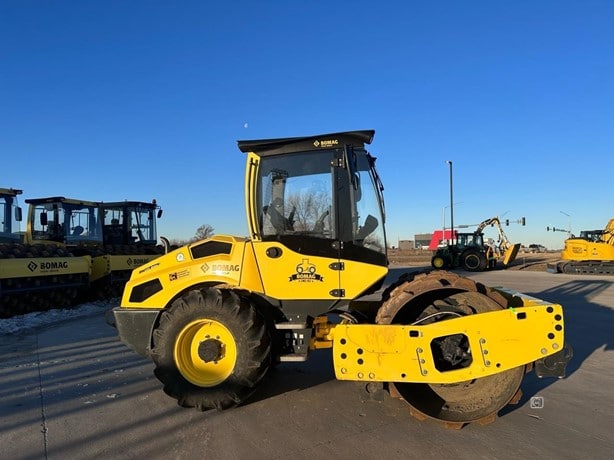 2017 Bomag Road - Compactor Padfoot for sale — view 2