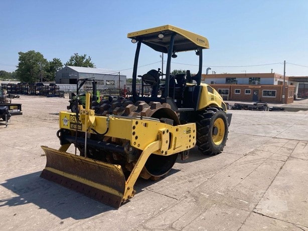 2015 Bomag Road - Compactor Padfoot for sale — view 4