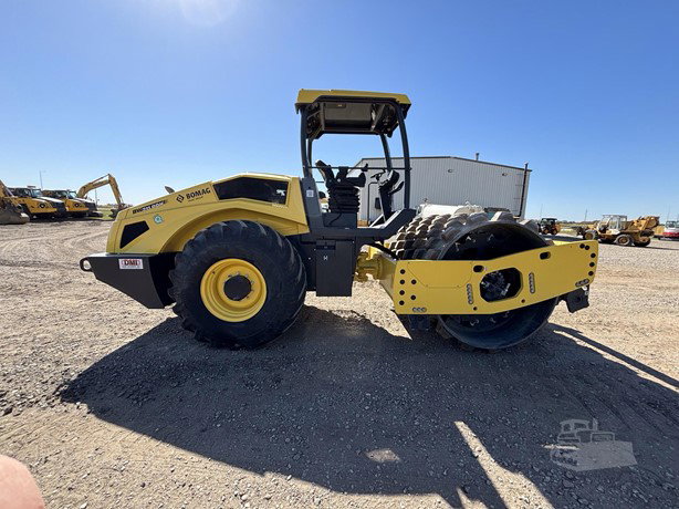 2024 Bomag Road - Compactor Padfoot for sale — view 2