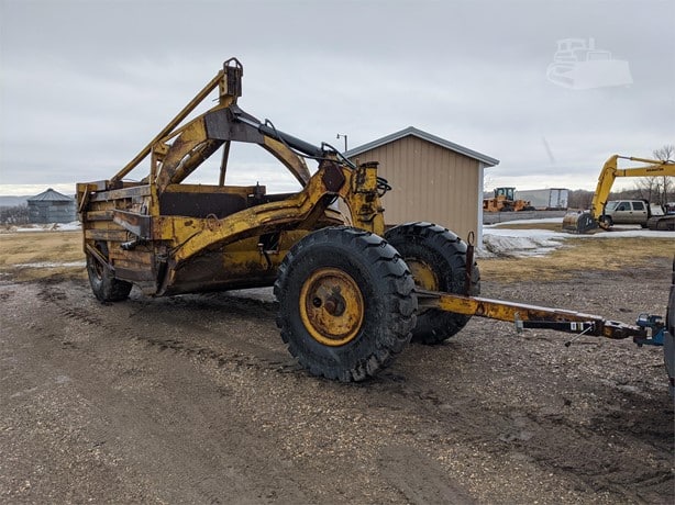 Carryall LP Road - Scraper - Pull for sale