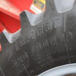 1990 Case IH Tractor - Wheel for sale — view 5