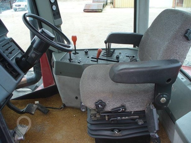 1991 Case IH Tractor - Wheel for sale — view 4