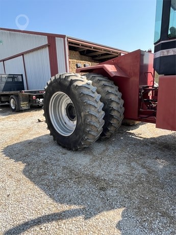 Case IH Tractor - Wheel for sale — view 2