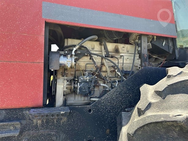 Case IH Tractor - Wheel for sale — view 4