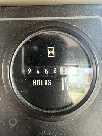 1995 Case IH Tractor - Wheel for sale — view 5