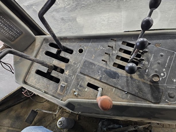 1997 Case IH Tractor - Wheel for sale — view 5
