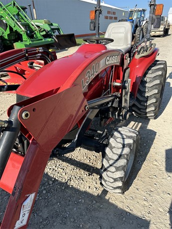 Case IH Tractor - Wheel for sale — view 2