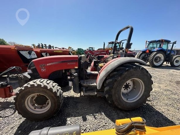 Case IH FARMALL 95C Tractor - Wheel for sale — view 3