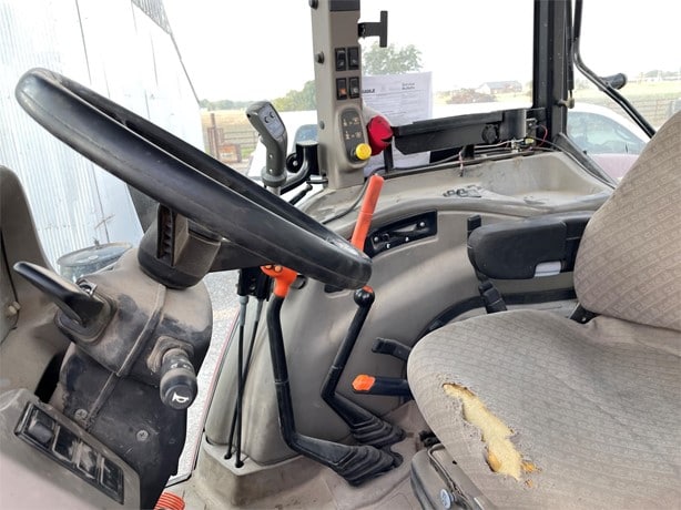 2006 Case IH JX1100U Tractor - Wheel for sale — view 5