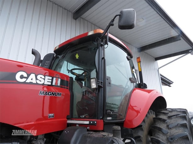 2012 Case IH Magnum 260 Tractor - Wheel for sale — view 3