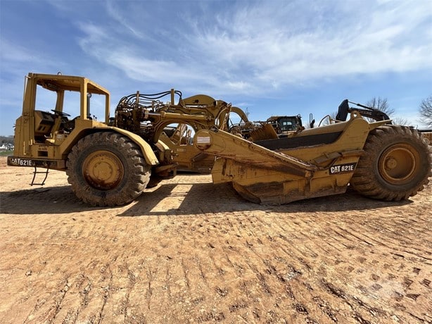 1990 Caterpillar 621F Road - Scraper - Motor for sale — view 2