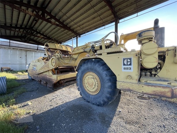 1974 Caterpillar Road - Scraper - Motor for sale