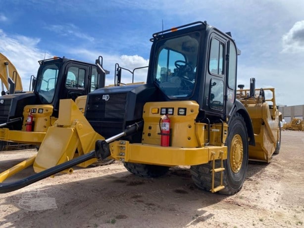 2024 Caterpillar Road - Scraper - Motor for sale